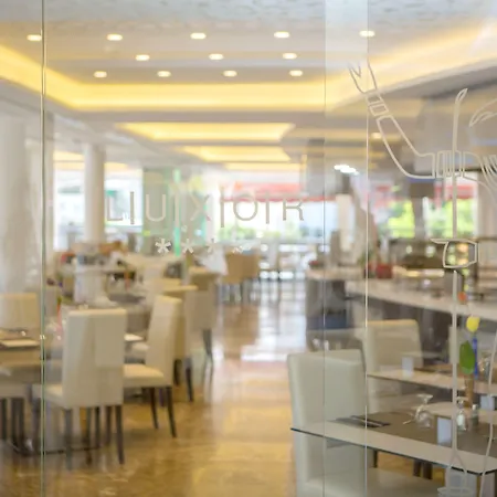 Hotel Luxor 4*