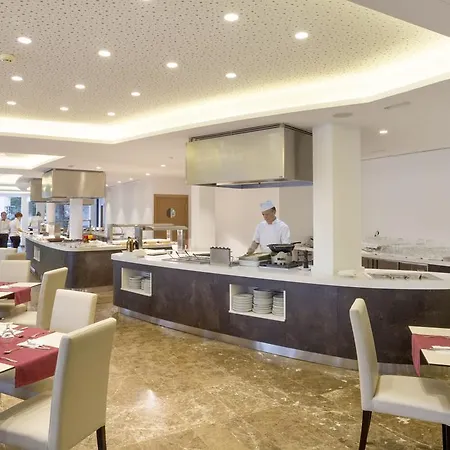 Luxor Hotel 4*