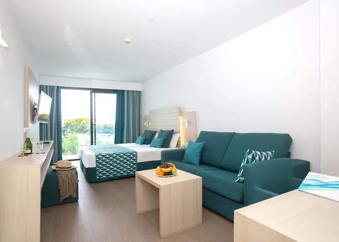 卢克索酒店 酒店 4*